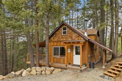 131 Casassa Rd, Cle Elum, WA, 98922-9042 | Card Image