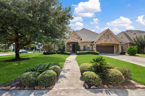 137 Silverwood Ranch Dr, Shenandoah, TX, 77384-4579 | Card Image