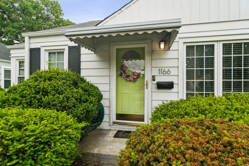 1166 Webster Ln, Des Plaines, IL, 60016-6347 | Card Image