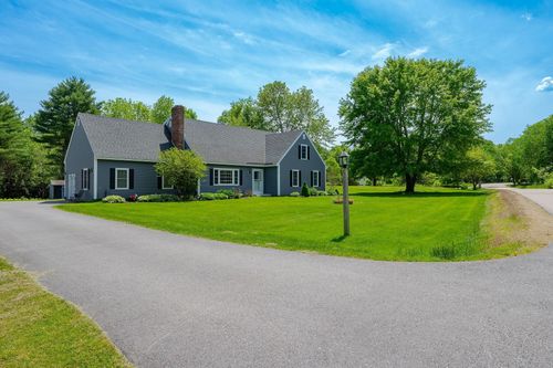 32 Palm Dr, Greenland, NH, 03840-2120 | Card Image
