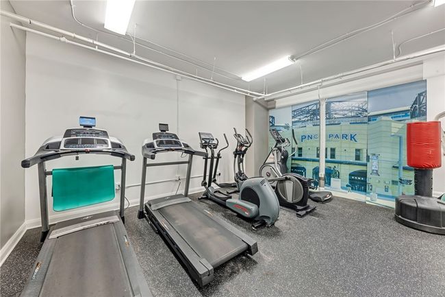 APT-902 - 306 4 Th Ave, Condo with 2 bedrooms, 2 bathrooms and null parking in Pittsburgh PA | Image 37