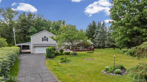 3708 Hideaway Ct, Brighton, MI, 48114-8948 | Card Image