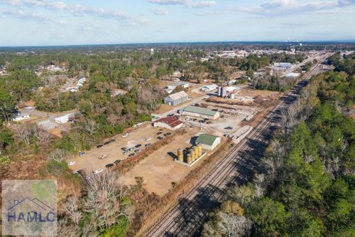 101 Collier St, Jesup, GA, 31545-8554 | Card Image