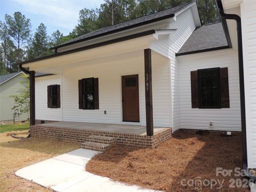 1785 Every Dr, Iron Station, NC, 28080-9562 | Card Image