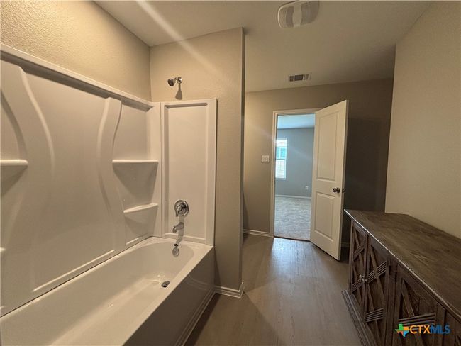 321 Bertram Oaks Rd, House other with 4 bedrooms, 2 bathrooms and null parking in Bertram TX | Image 6