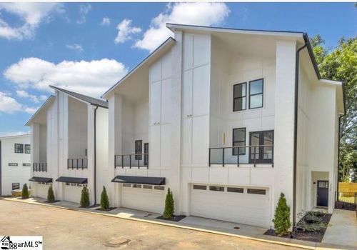 109 Lepak Ln, Greenville, SC, 29605-4348 | Card Image