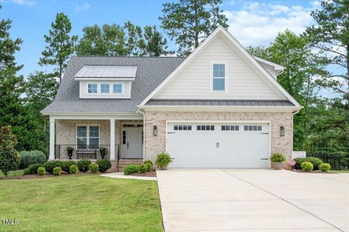 404 Eagle Ct, Henderson, NC, 27536-2596 | Card Image