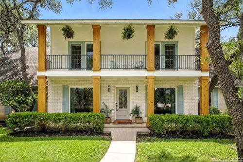 146 Canyon Oaks Dr, Hollywood Park, TX, 78232-1306 | Card Image