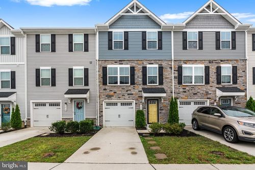7208 Senate Way, Ruther Glen, VA, 22546-5247 | Card Image
