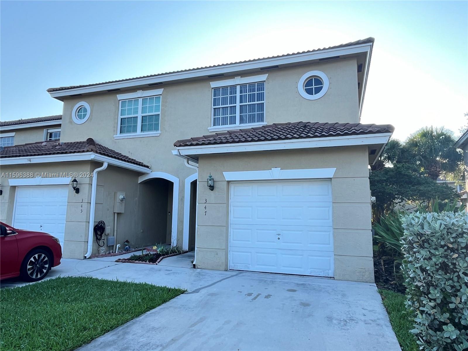 121st Ave, Pembroke Pines, FL 33025