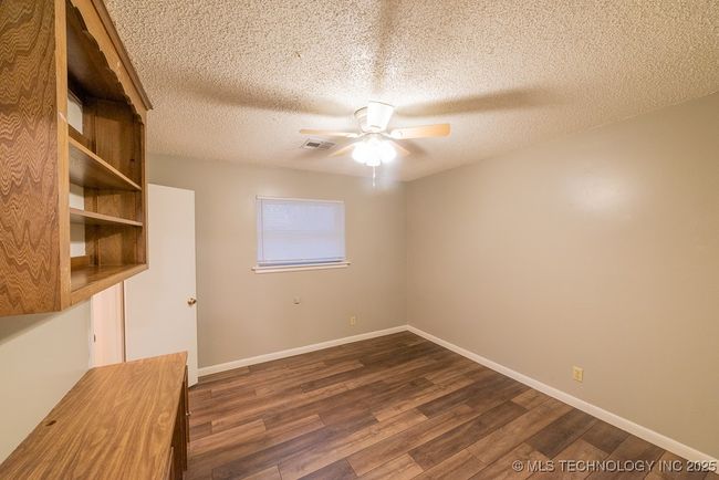 9511 S 190 Th East Ave, House other with 3 bedrooms, 2 bathrooms and null parking in Broken Arrow OK | Image 23