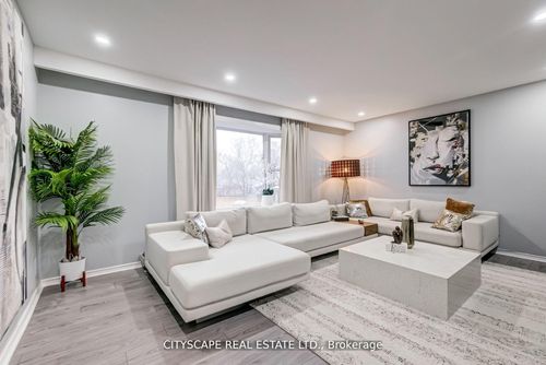 17-30 Heslop Rd, Milton, ON, L9T1B3 | Card Image