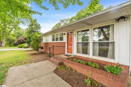 40 N Garden Cir, Greenville, SC, 29615-2168 | Card Image