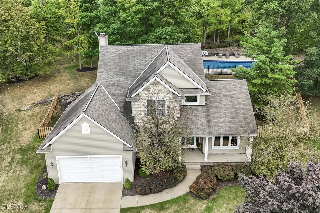 Ivy Ridge Dr, North Royalton, OH 44133