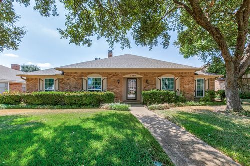1700 Mayflower Dr, Richardson, TX, 75081-4603 | Card Image