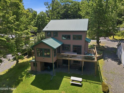 262 Laurel Ln, Greentown, PA, 18426-3076 | Card Image