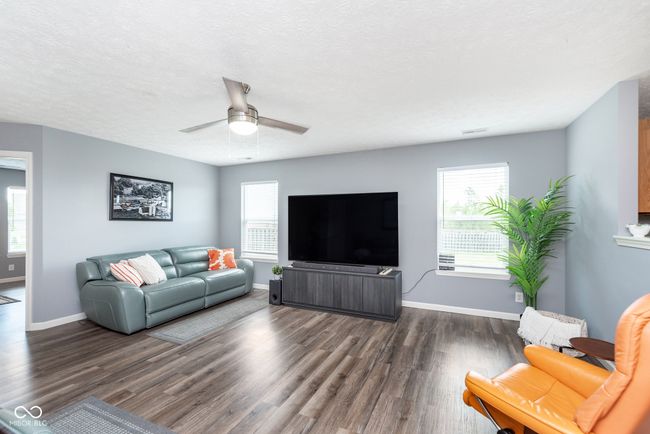 1406 Bigleaf Cir, House other with 3 bedrooms, 2 bathrooms and null parking in Sheridan IN | Image 11