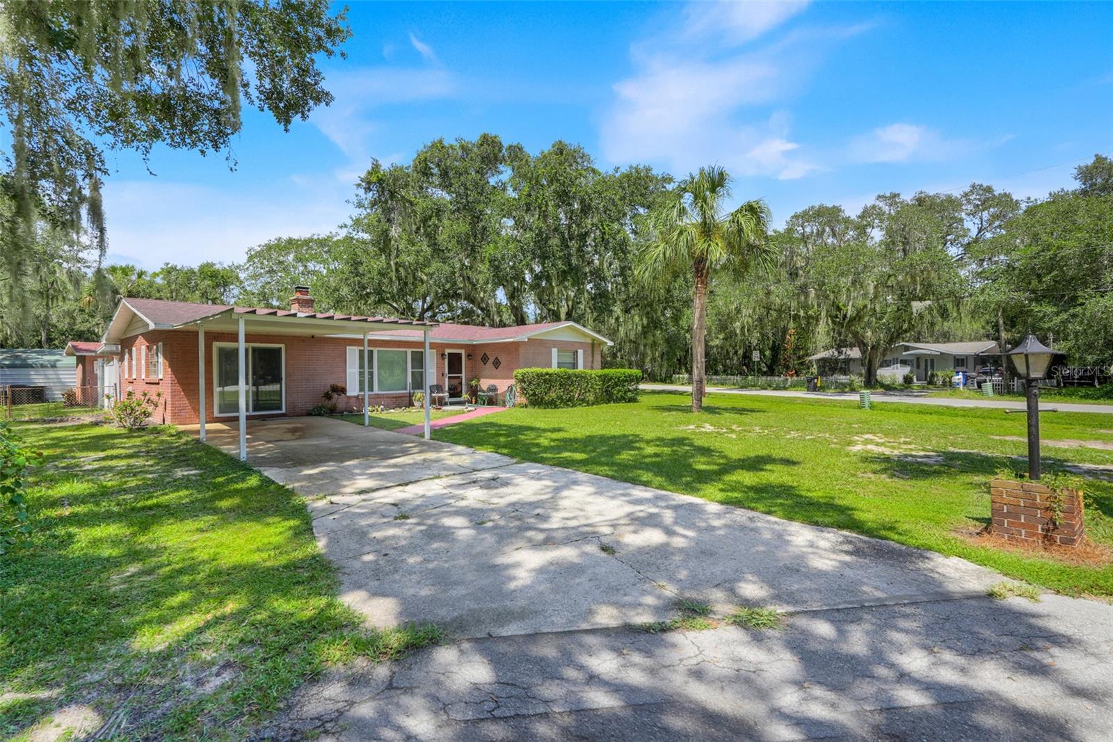 Residential in LAKE WALES 2
