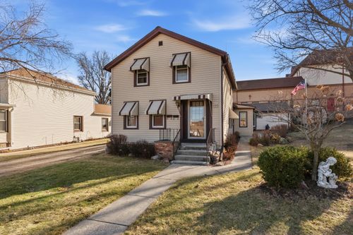 1424 12th Ave, Grafton, WI, 53024 | Card Image