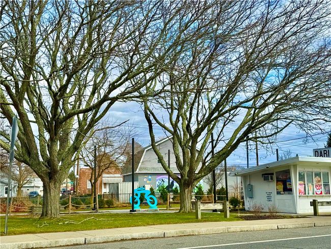 50 Washington Ave, House other with 3 bedrooms, 2 bathrooms and 4 parking in Riverside RI | Image 36