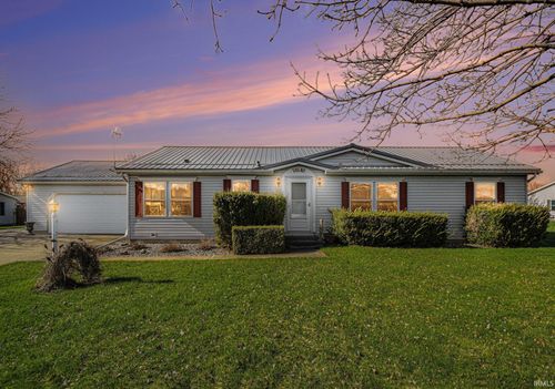 10680 Robin Ln, Plymouth, IN, 46563-7973 | Card Image