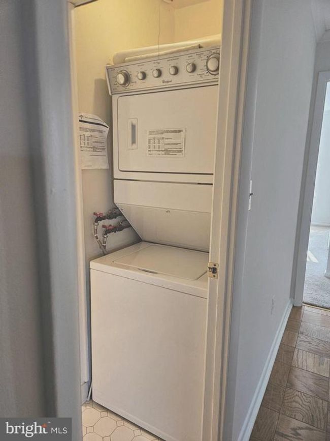 APT-205 - 1 Smeton Pl, Condo with 2 bedrooms, 2 bathrooms and null parking in TOWSON MD | Image 23
