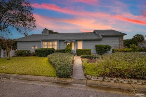 3515 Silvertree Ln, Pensacola, FL, 32504-4975 | Card Image