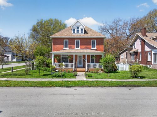 124 Catharine Street, Port Colborne, ON, L3K4K4 | Card Image