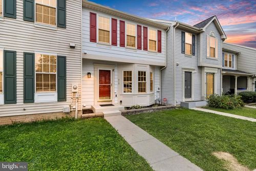 510 Hollyberry Way, FREDERICK, MD, 21703-6221 | Card Image