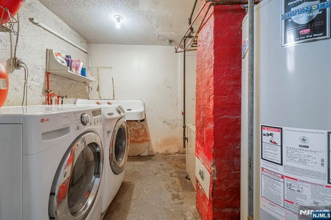 1224 80 Th St, House other with 4 bedrooms, 3 bathrooms and null parking in North Bergen NJ | Image 25