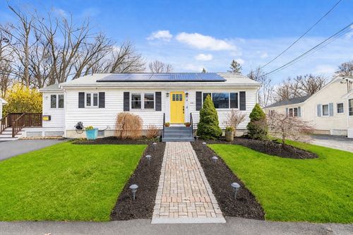 9 Chester Ave, Woburn, MA, 01801-1611 | Card Image