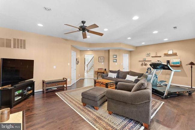19101 Icehouse Ter, Townhouse with 3 bedrooms, 4 bathrooms and null parking in Lansdowne VA | Image 4
