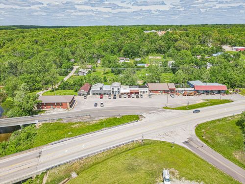 13075 W Us Highway 54, Mack's Creek, MO, 65786-6742 | Card Image