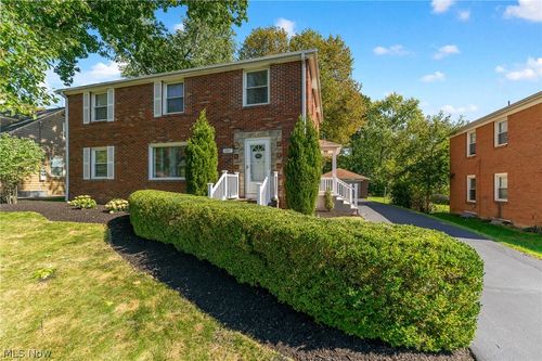 7223 Pennsylvania Ave, Poland, OH, 44514-1652 | Card Image