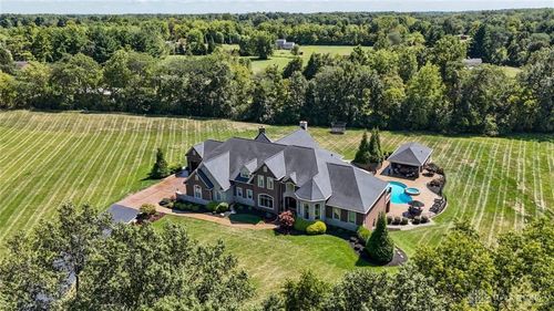 7771 Misty Meadows Ct, Morrow, OH, 45152-8627 | Card Image