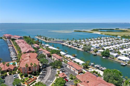 apt-8205-5000 Culbreath Key Way, TAMPA, FL, 33611-3050 | Card Image