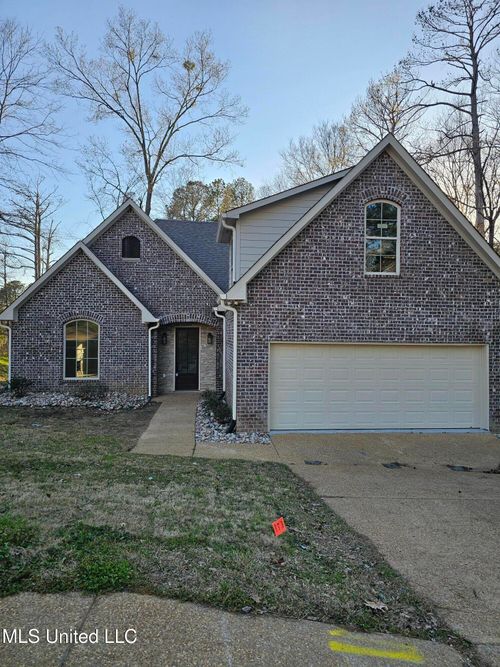 203 Winding Hills Dr, Clinton, MS, 39056-4149 | Card Image
