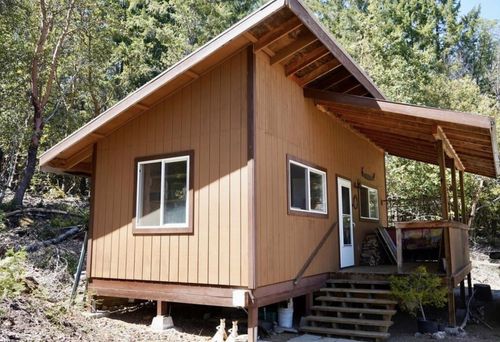 579 Hennessey View Road, Burnt Ranch, CA, 95527 | Card Image