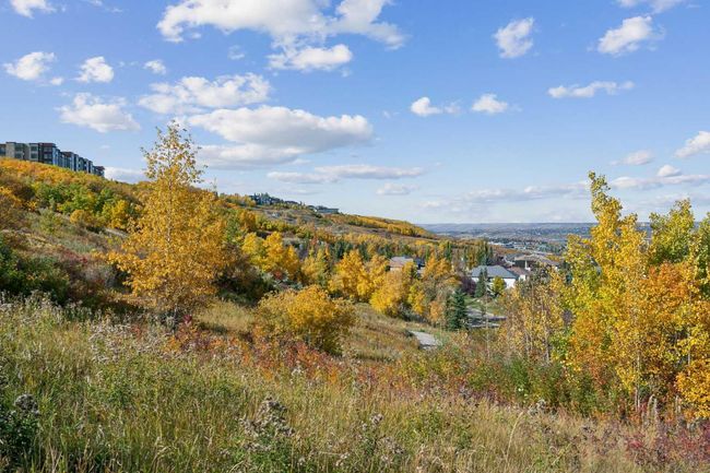 364 Prominence Hts Sw, Townhouse with 3 bedrooms, 3 bathrooms and 4 parking in Calgary AB | Image 44