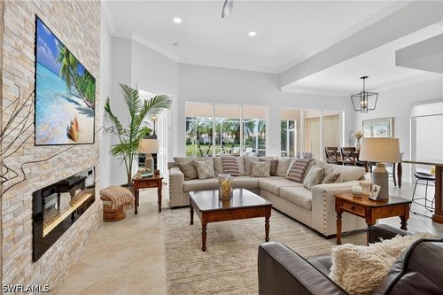3234 Benicia Ct, NAPLES, FL, 34109-1364 | Card Image