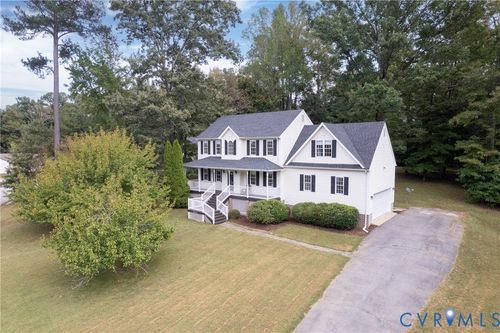 6956 Fox Dr, Prince George, VA, 23875-2696 | Card Image