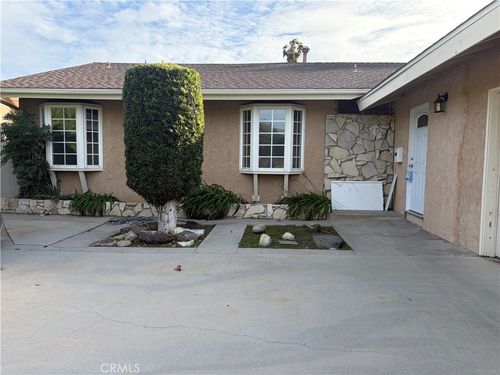 18932 Ballinger St, Northridge, CA, 91324 | Card Image