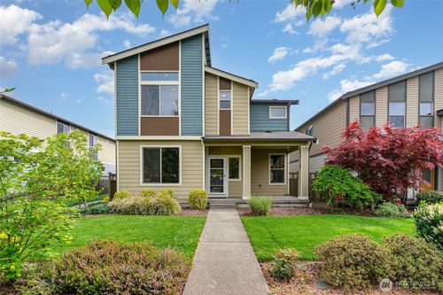 32977 Skyline Ln, Black Diamond, WA, 98010-5013 | Card Image