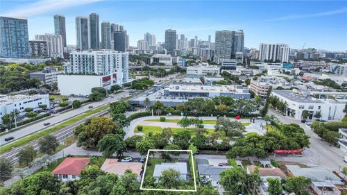 231 Ne 43rd St, Miami, FL, 33137-3446 | Card Image