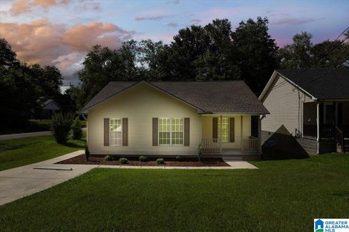 214 Washington Ave W, ONEONTA, AL, 35121-2034 | Card Image