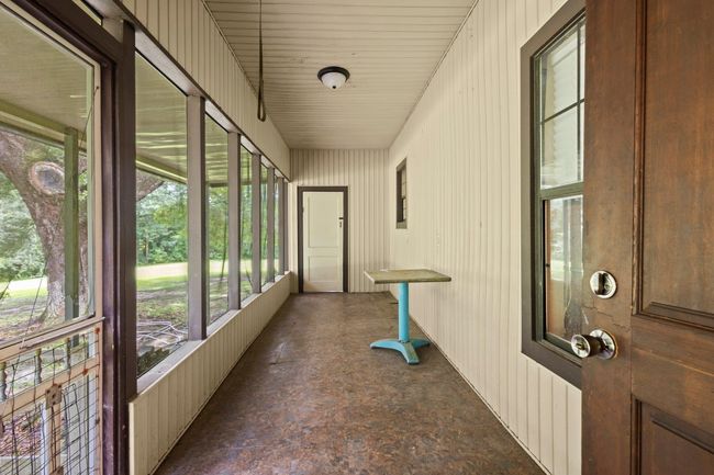 10425 Bussey Rd, House other with 4 bedrooms, 2 bathrooms and null parking in Silsbee TX | Image 19