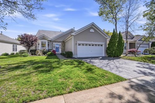121 Southampton Dr, Galloway Township, NJ, 08205 | Card Image