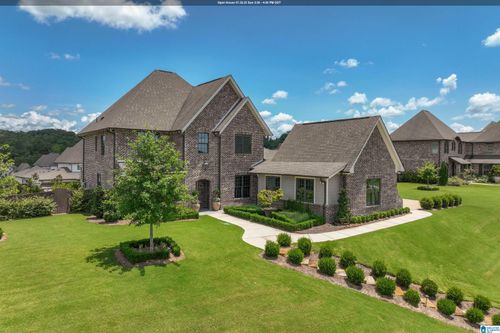 887 Vestlake Ridge Dr, Vestavia, AL, 35242-2276 | Card Image