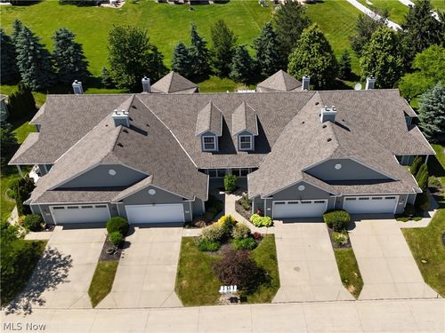 546 Hyannis Port Cir, Avon Lake, OH, 44012-2397 | Card Image