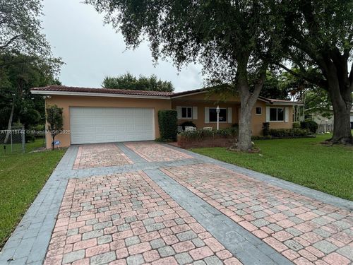 17221 Sw 87th Ct, Palmetto Bay, FL, 33157-4680 | Card Image
